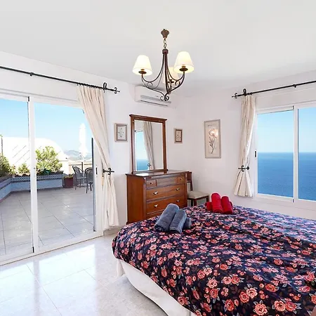Villa Breathtaking Seaside With Heated Saltwater Pool & Panoramic Terraces